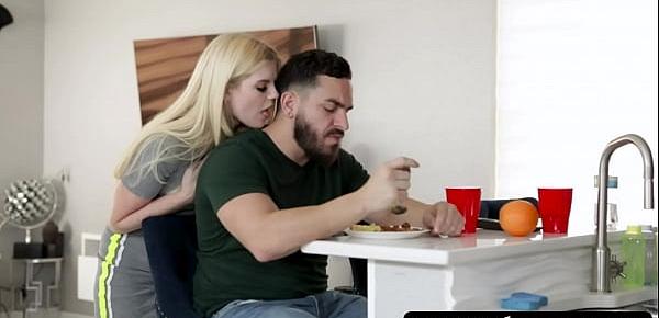  Wanting to be the best stepsis she can be, the gorgeous blonde makes him food and invites him for some fun...